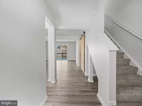 Entry Way - 369 Volley Ct, Arnold, MD 21012 photo 1 of 2