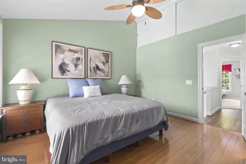 Bedroom - 2023 Compton Ct, Annapolis, MD 21401 photo 2 of 9