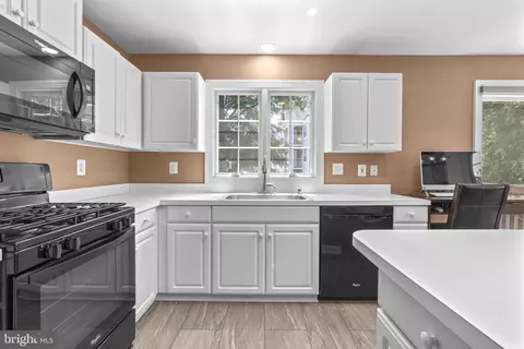Kitchen - 2023 Compton Ct, Annapolis, MD 21401 photo 2 of 3