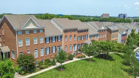 View/Area - 7673 Elmcrest Rd, Hanover, MD 21076 photo 2 of 7