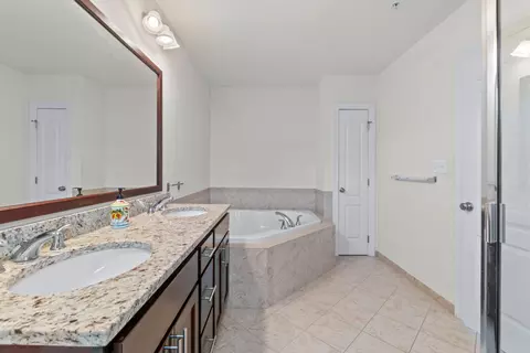 Bath - 7673 Elmcrest Rd, Hanover, MD 21076 photo 2 of 4