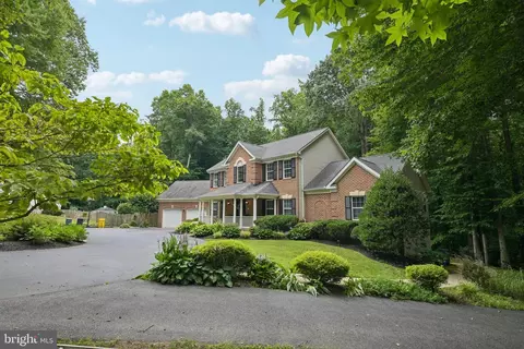 Exterior - 144 Chickadee Dr, Dunkirk, MD 20754 photo 6 of 31