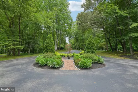 Exterior - 144 Chickadee Dr, Dunkirk, MD 20754 photo 7 of 31