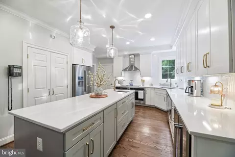 Kitchen - 144 Chickadee Dr, Dunkirk, MD 20754 photo 1 of 10