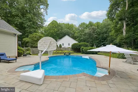 Exterior - 144 Chickadee Dr, Dunkirk, MD 20754 photo 16 of 31