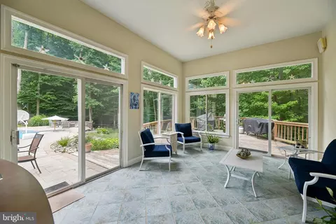 Exterior - 144 Chickadee Dr, Dunkirk, MD 20754 photo 12 of 31