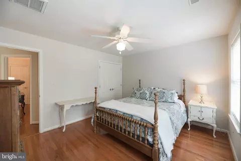 Bedroom - 144 Chickadee Dr, Dunkirk, MD 20754 photo 7 of 17