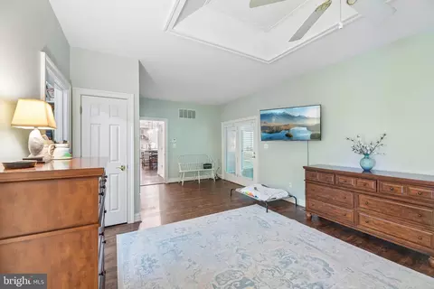 Bedroom - 144 Chickadee Dr, Dunkirk, MD 20754 photo 5 of 17