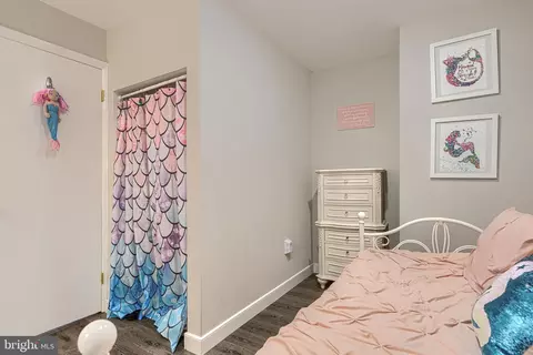 Bedroom - 87 Bar Harbor Rd, Pasadena, MD 21122 photo 7 of 8
