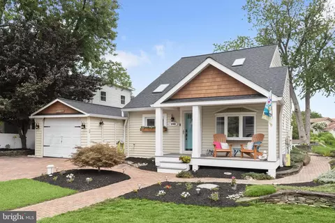 Exterior - 3703 Parke Dr, Edgewater, MD 21037 photo 1 of 13