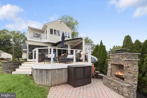 Exterior - 3703 Parke Dr, Edgewater, MD 21037 photo 12 of 13