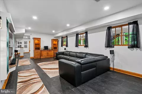 Living - 11 Walters Way, Pasadena, MD 21122 photo 6 of 9