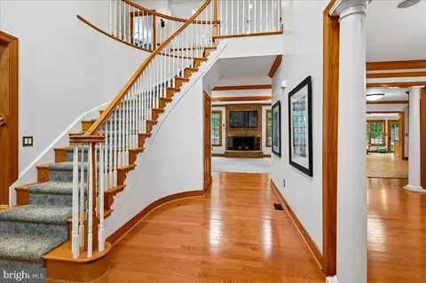 Entry Way - 11 Walters Way, Pasadena, MD 21122 photo 1 of 16