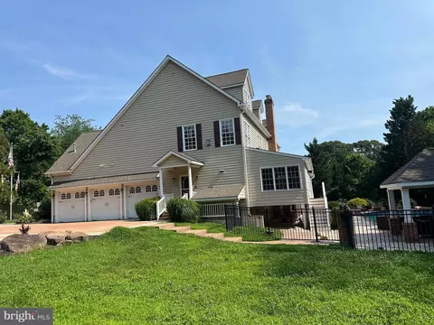 11 Walters Way, Pasadena, MD 21122 photo 5