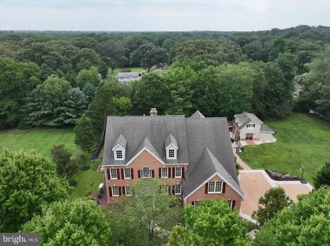 View/Area - 11 Walters Way, Pasadena, MD 21122 photo 1 of 12