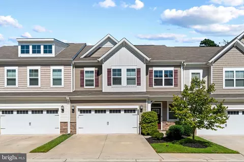 7721 Woodvale Dr, Glen Burnie, MD 21060
