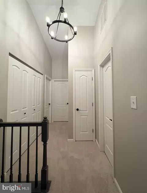 Entry Way - 746 Pine Valley Dr, Arnold, MD 21012 photo 6 of 11