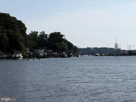 View/Area - 746 Pine Valley Dr, Arnold, MD 21012 photo 3 of 3