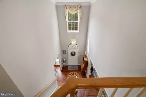 Entry Way - 2902 Middlebridge, Crofton, MD 21114 photo 3 of 4