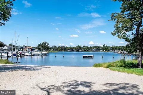 View/Area - 2033 Shore Dr, Edgewater, MD 21037 photo 13 of 13