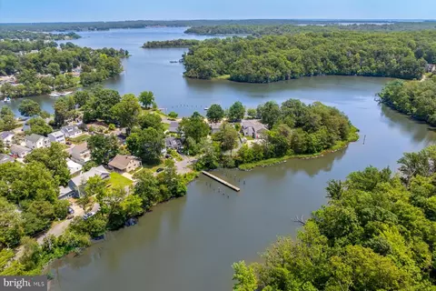 View/Area - 2033 Shore Dr, Edgewater, MD 21037 photo 5 of 13