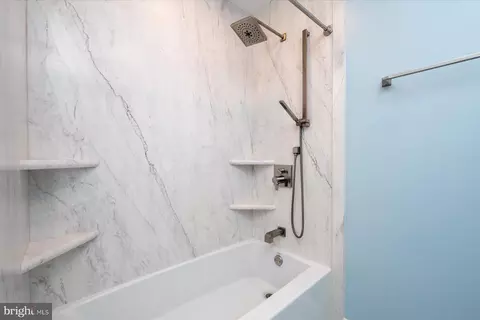 Bath - 2033 Shore Dr, Edgewater, MD 21037 photo 2 of 2