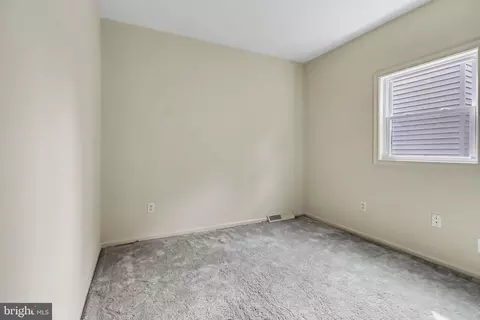 Bedroom - 2110 Shore Dr, Edgewater, MD 21037 photo 9 of 9
