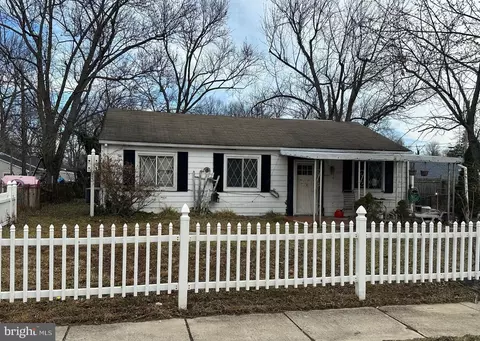 1702 Manning Rd, Glen Burnie, MD 21061