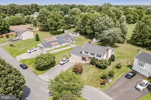 View/Area - 8137 Windmill Ct, Severn, MD 21144 photo 3 of 3