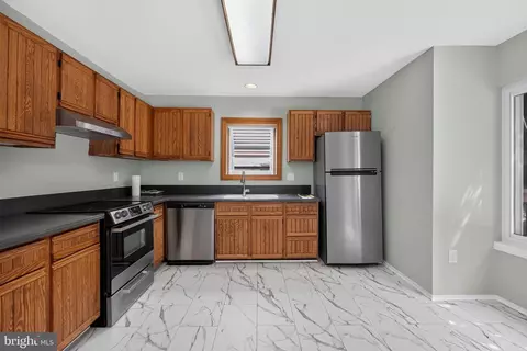 Kitchen - 79 Windwhisper Ln, Annapolis, MD 21403 photo 1 of 3