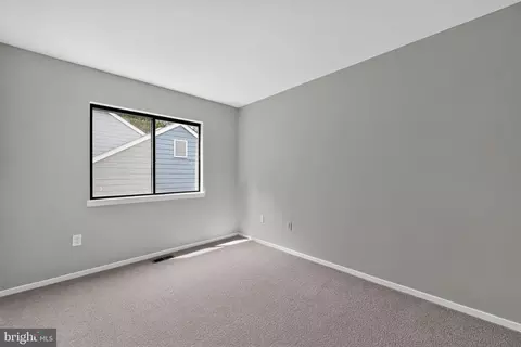 Bedroom - 79 Windwhisper Ln, Annapolis, MD 21403 photo 3 of 3