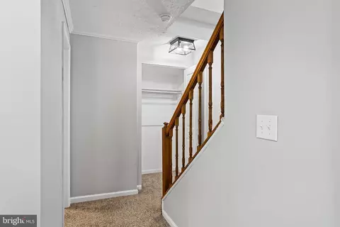 Entry Way - 369 Cool Breeze Ct, Pasadena, MD 21122 photo 1 of 6