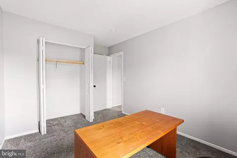 Bedroom - 369 Cool Breeze Ct, Pasadena, MD 21122 photo 6 of 8