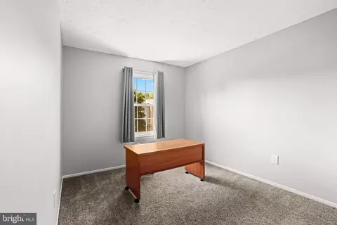 Bedroom - 369 Cool Breeze Ct, Pasadena, MD 21122 photo 5 of 8