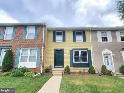 272 Michele Cir, Millersville, MD 21108