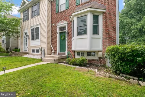 Exterior - 8226 Appalachian Dr, Pasadena, MD 21122 photo 3 of 9
