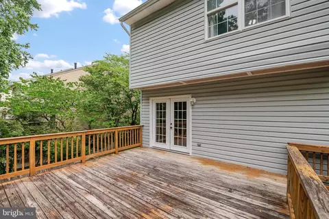 Exterior - 8226 Appalachian Dr, Pasadena, MD 21122 photo 5 of 9