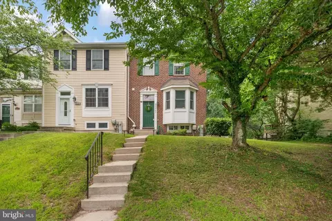 Exterior - 8226 Appalachian Dr, Pasadena, MD 21122 photo 2 of 9