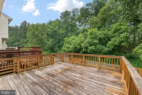 Exterior - 8226 Appalachian Dr, Pasadena, MD 21122 photo 4 of 9