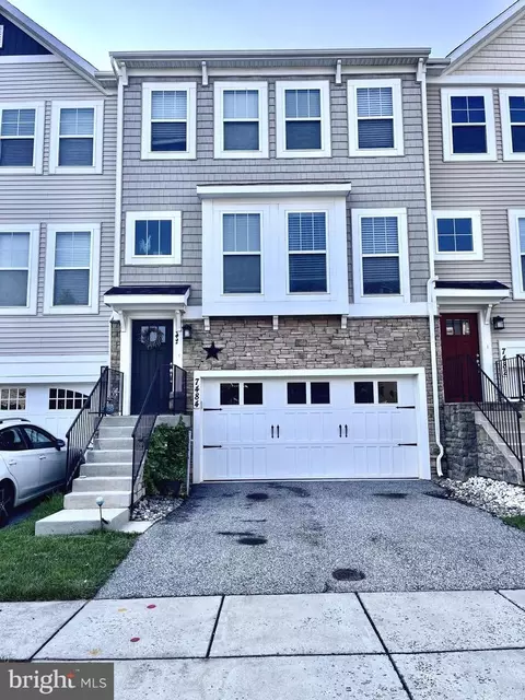 7484 Ashmore Ave, Glen Burnie, MD 21060