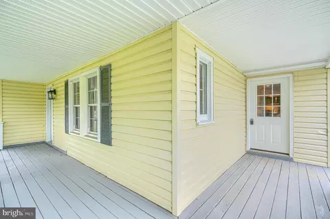 Exterior - 216 Werner Rd, Baltimore, MD 21226 photo 5 of 14