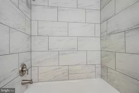 Bath - 216 Werner Rd, Baltimore, MD 21226 photo 4 of 6