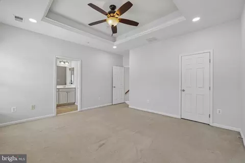 Entry Way - 7644 Sandhurst Ln, Hanover, MD 21076 photo 4 of 4