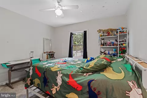 Bedroom - 7774 Old House Rd, Pasadena, MD 21122 photo 1 of 7