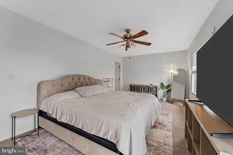Bedroom - 7774 Old House Rd, Pasadena, MD 21122 photo 5 of 7
