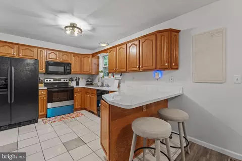 Kitchen - 7774 Old House Rd, Pasadena, MD 21122 photo 1 of 4