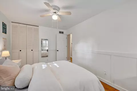 Bedroom - 214 Baybourne Dr, Arnold, MD 21012 photo 5 of 7