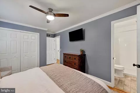 Bedroom - 214 Baybourne Dr, Arnold, MD 21012 photo 2 of 7