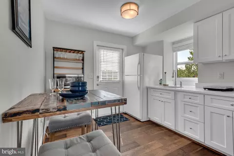 Kitchen - 1069 Shore Acres Rd, Arnold, MD 21012 photo 6 of 6