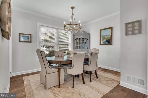 Dining - 1069 Shore Acres Rd, Arnold, MD 21012 photo 1 of 4